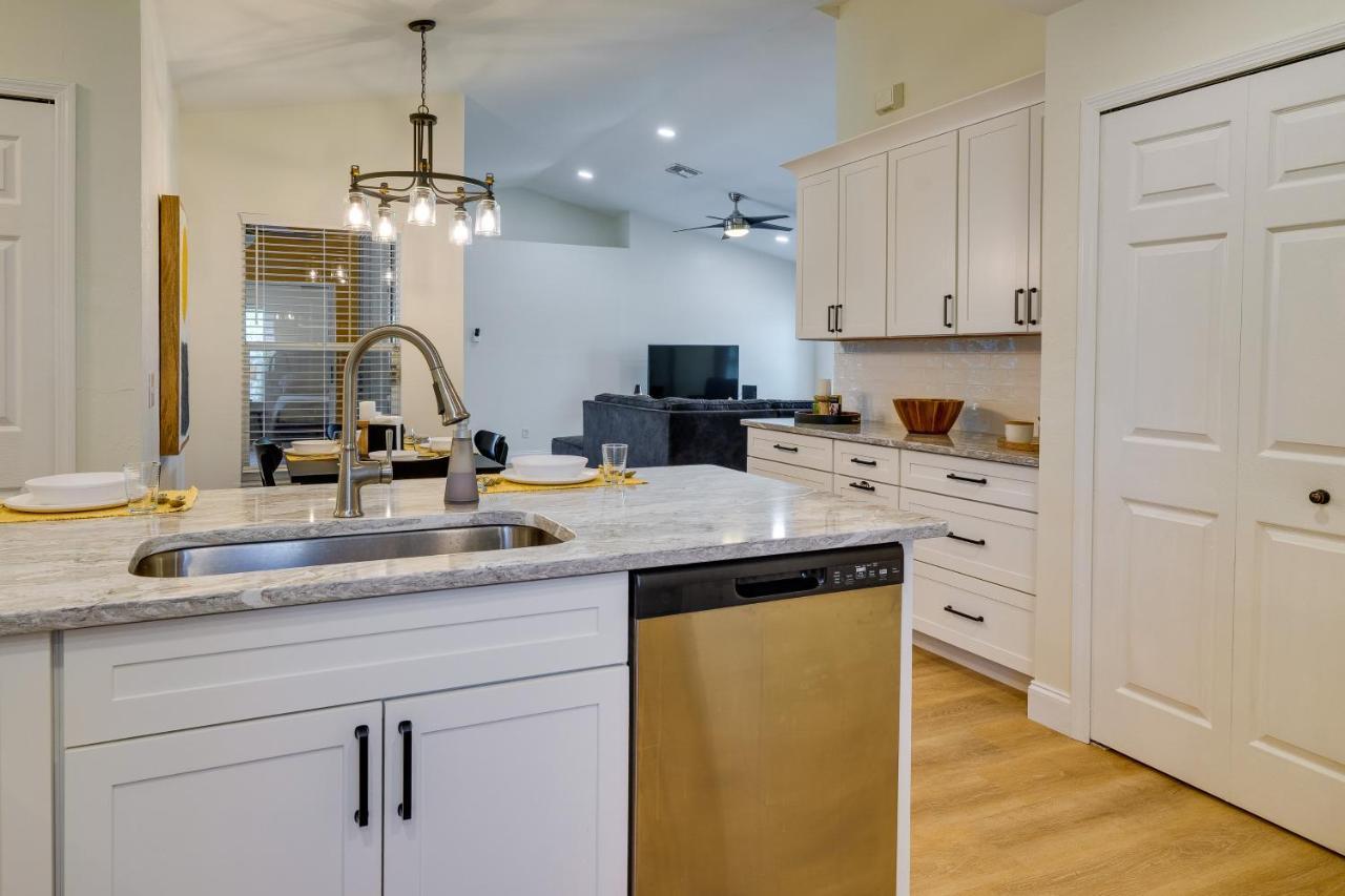 Pet-Friendly Cape Coral Vacation Rental With Lanai! Экстерьер фото